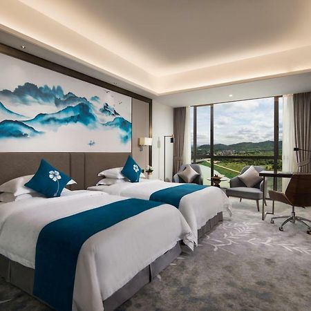 Ramada By Wyndham Huizhou Longmen Exterior foto