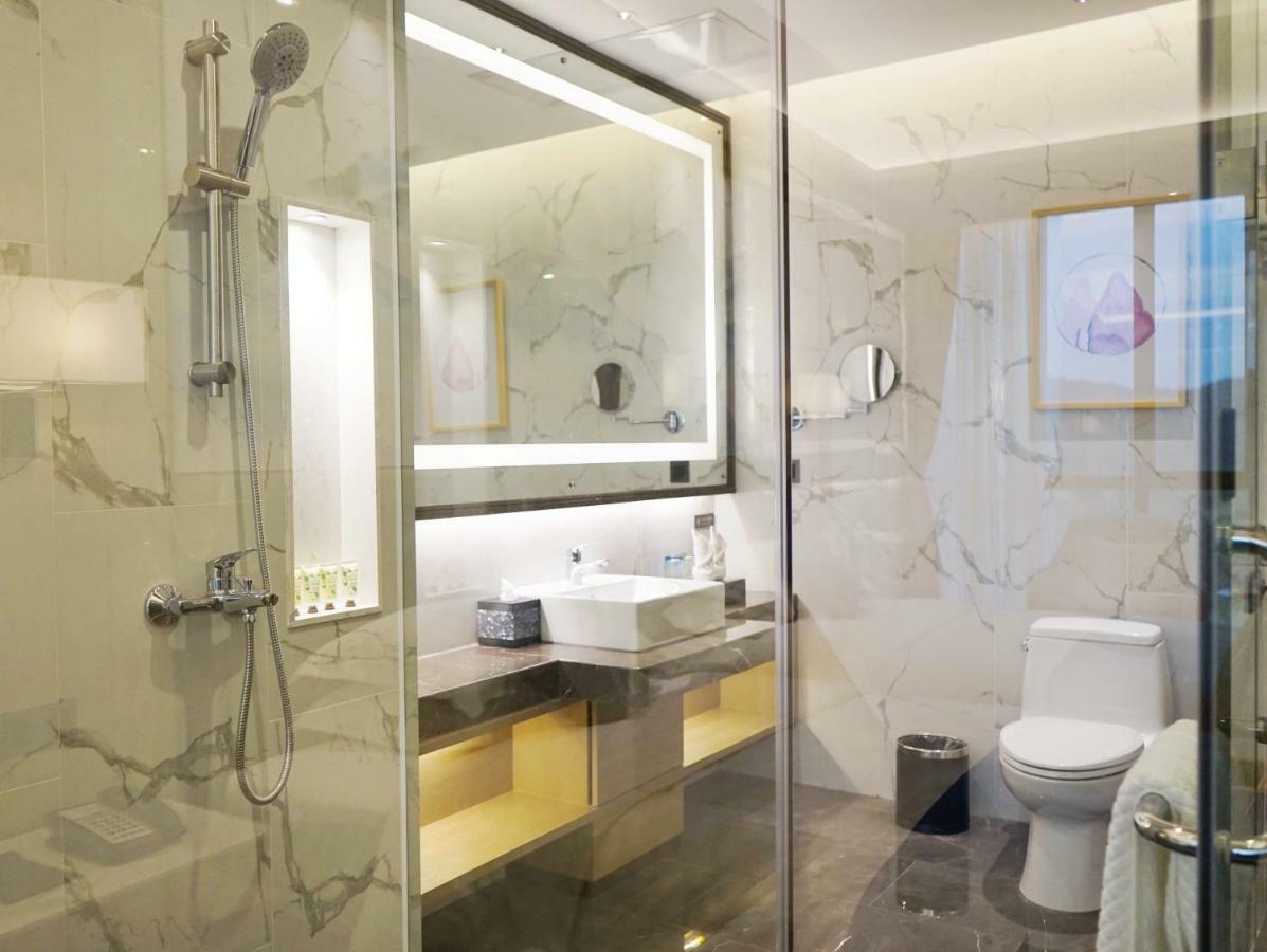 Ramada By Wyndham Huizhou Longmen Exterior foto