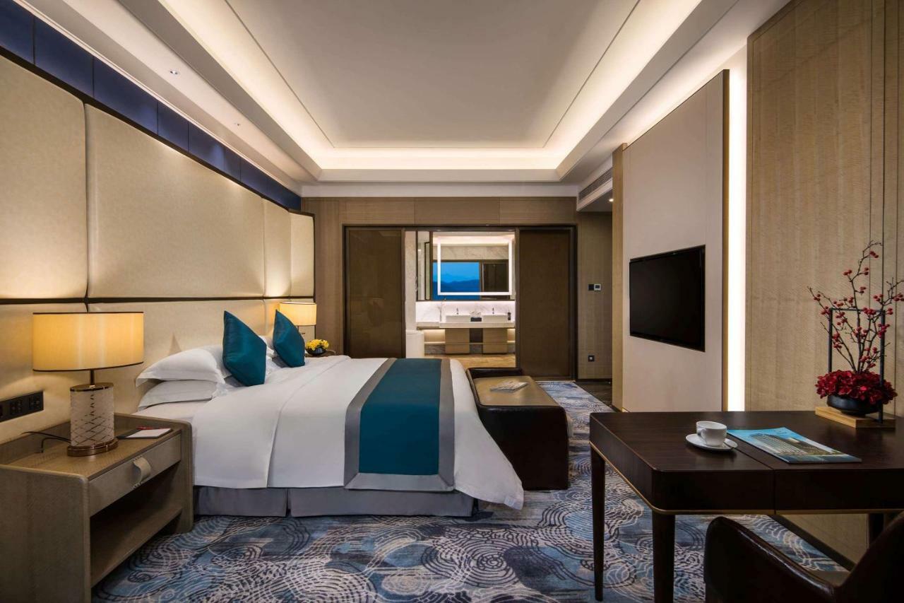 Ramada By Wyndham Huizhou Longmen Exterior foto